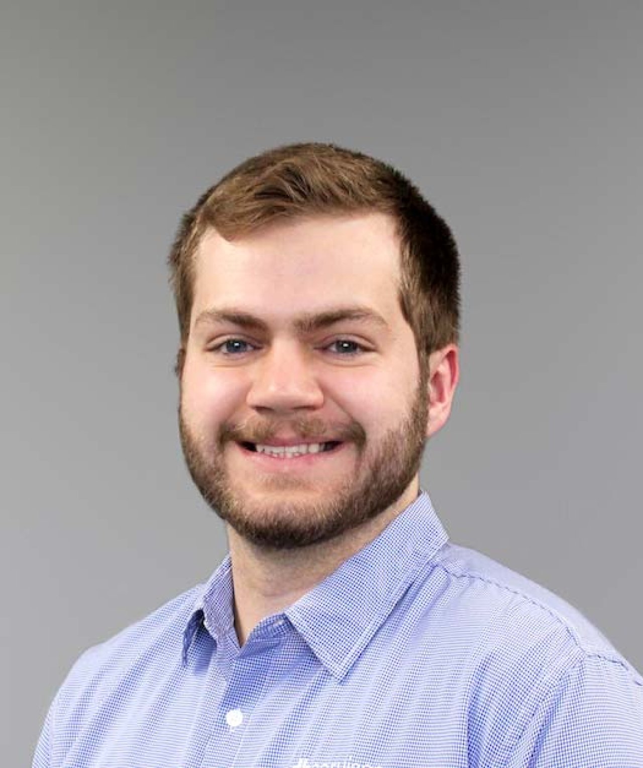 gideon washburne headshot.